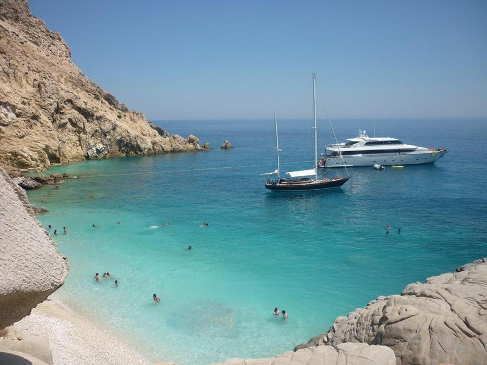 Ικαριων Γη Villa Manganítis Exterior foto